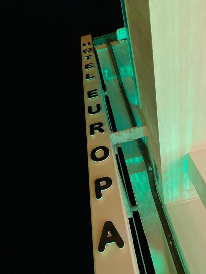 Europa Hotel วาสโต ภายนอก รูปภาพ